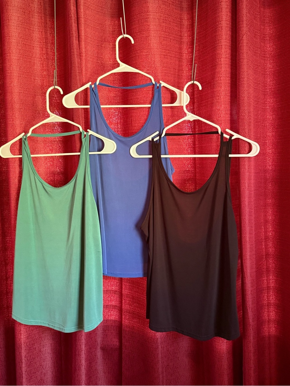 Women’s Scoop Neck Tank Top - Green, Blue, Black